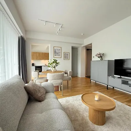 Seaside With Free Parking, Big Balcony Lejlighed Pärnu