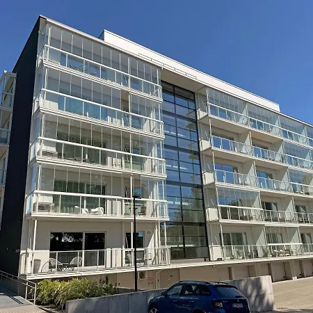 Seaside With Free Parking, Big Balcony Lejlighed