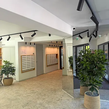 Lejlighed Seaside With Free Parking, Big Balcony